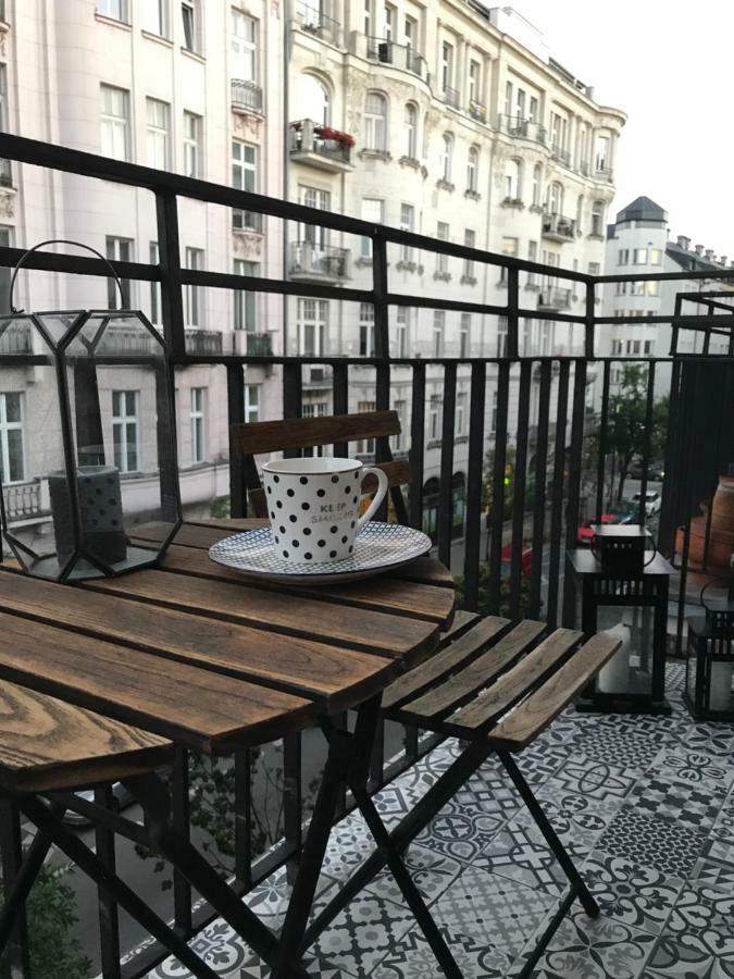 Warszawa Hoza Apartment Bagian luar foto