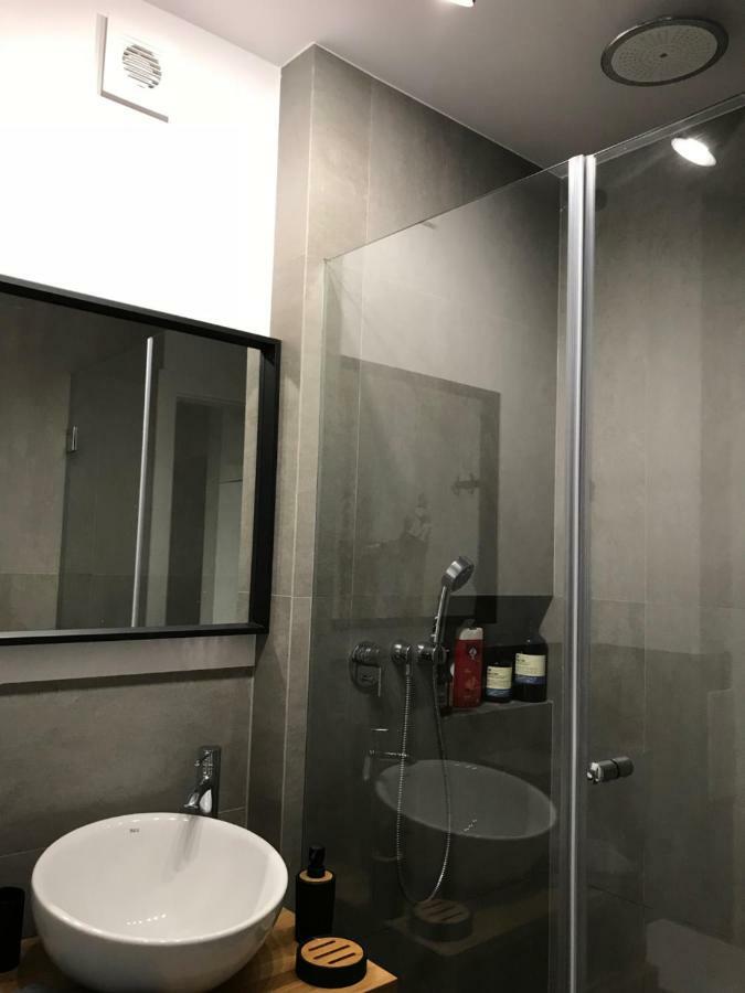 Warszawa Hoza Apartment Bagian luar foto