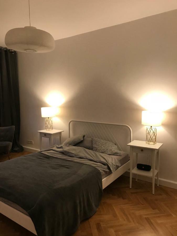 Warszawa Hoza Apartment Bagian luar foto