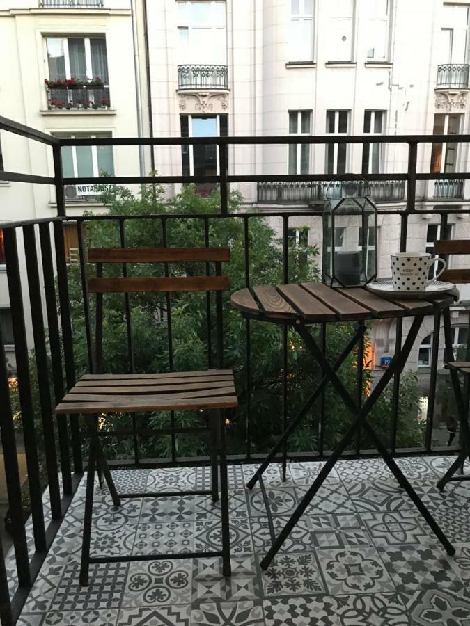 Warszawa Hoza Apartment Bagian luar foto